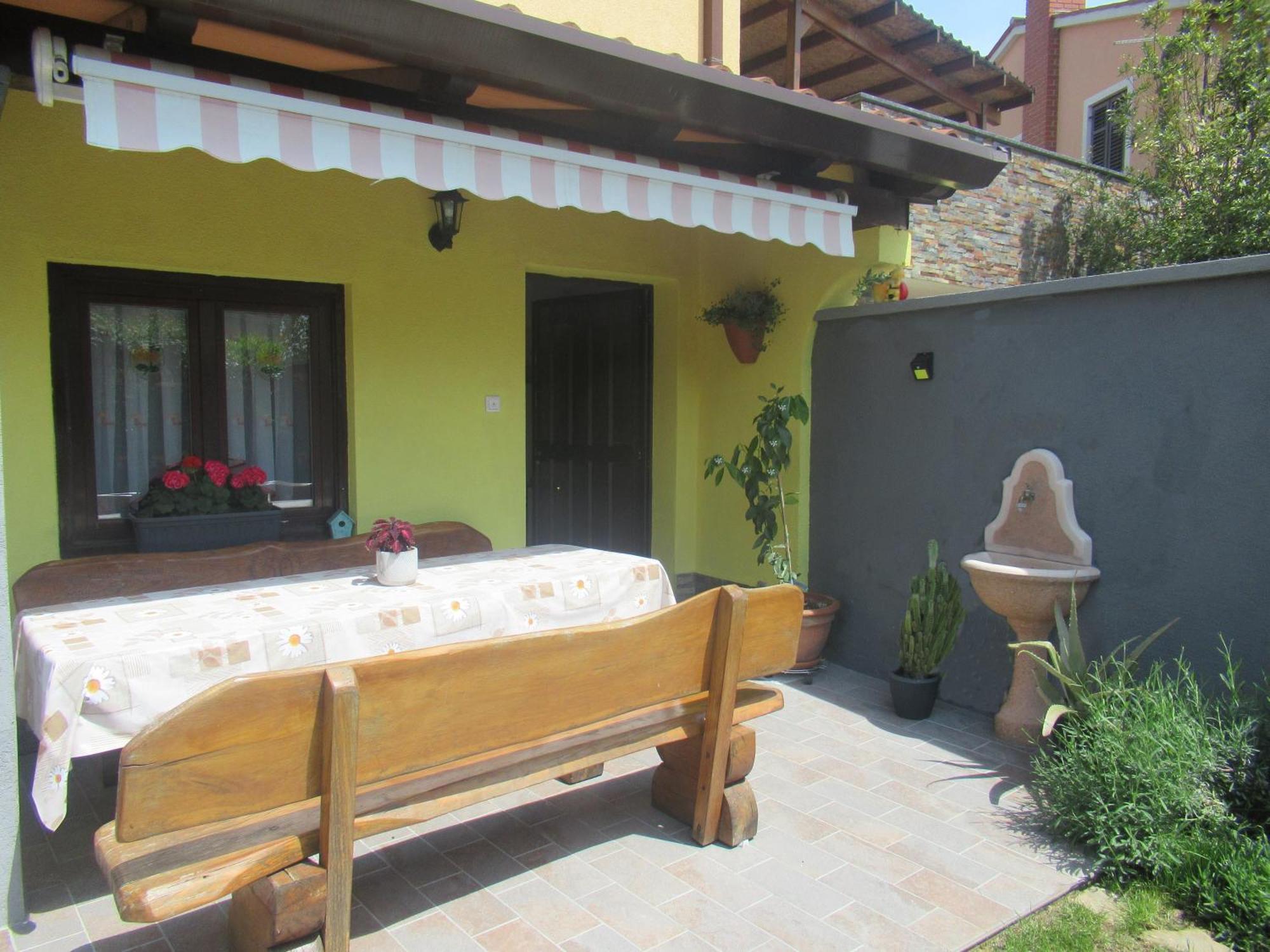 Apartment Apartma Qbed Gracisce